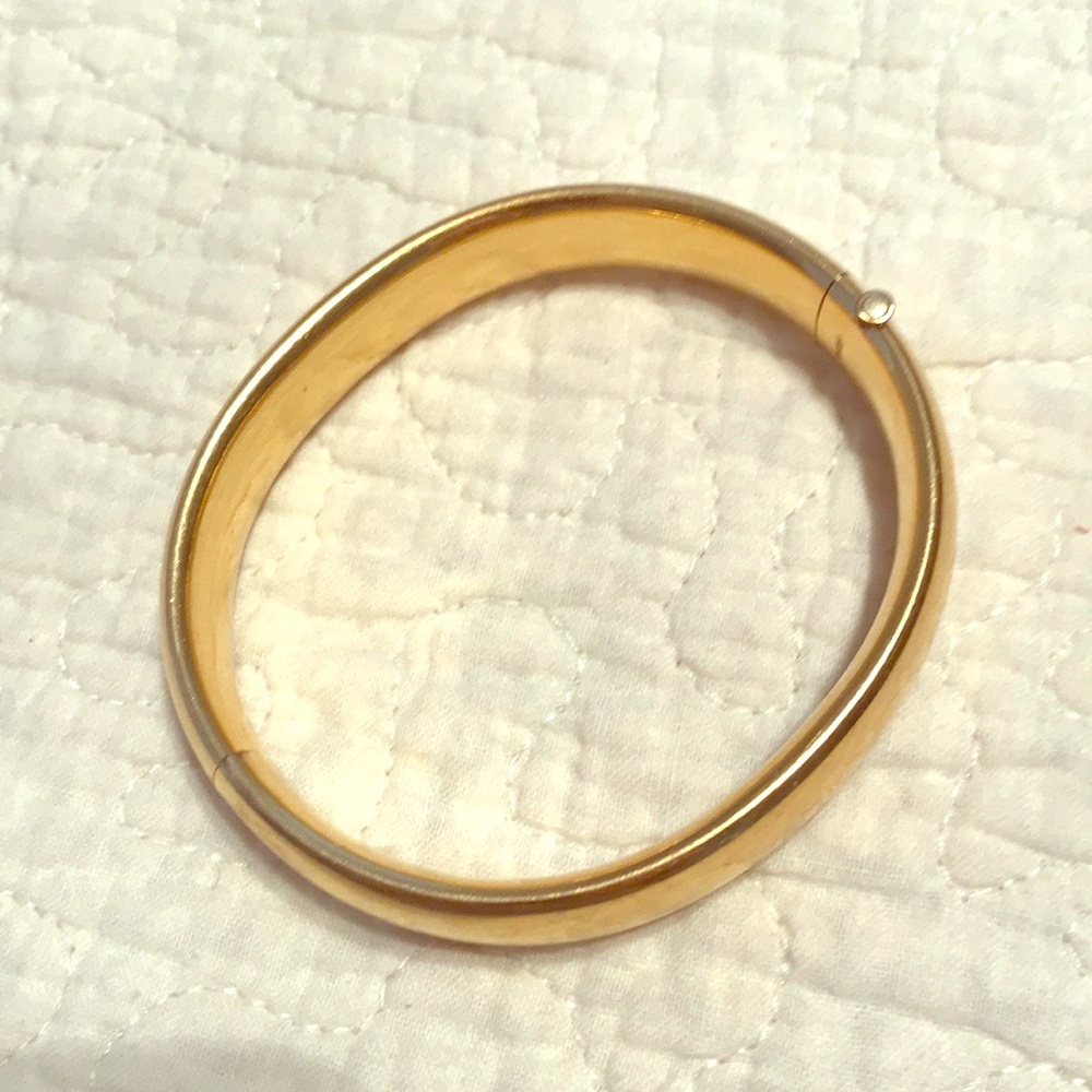 Gold plated bracelet